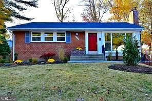 1st image of 6202 86th Ave