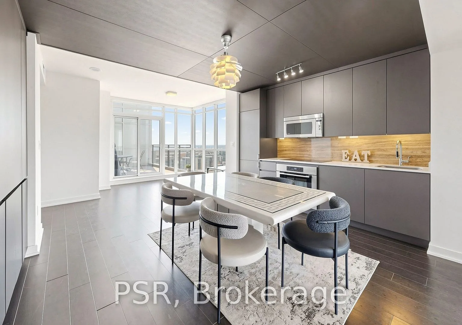2 bed, $5,900 — Photo 4