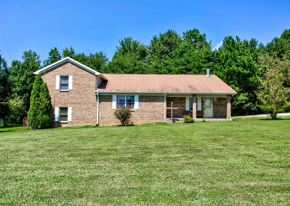 1st image of 3124 W County Road 100 S