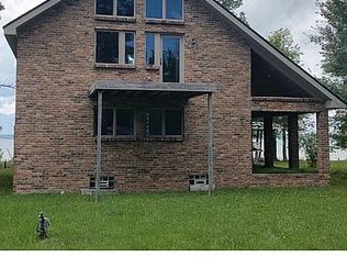 5175 Tromble Dr, Cheboygan, MI 49721