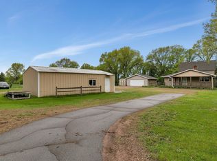 10085 River Rd SE, Clear Lake, MN 55319