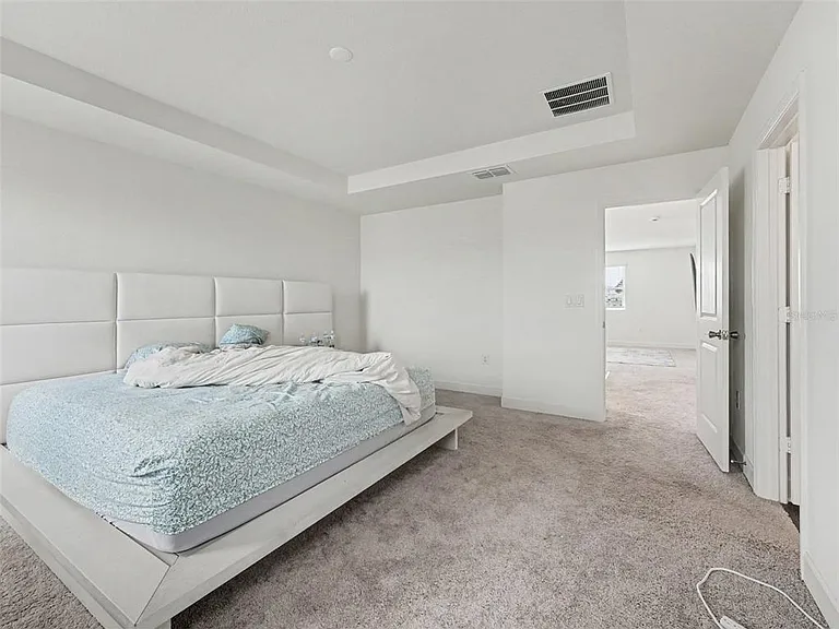 905 Overpool Ave — Photo 15