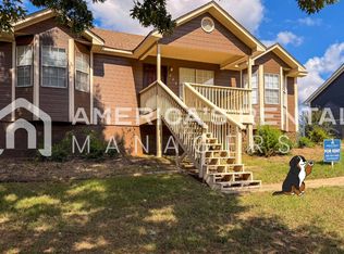 228 Newark Cir, Birmingham, AL 35224