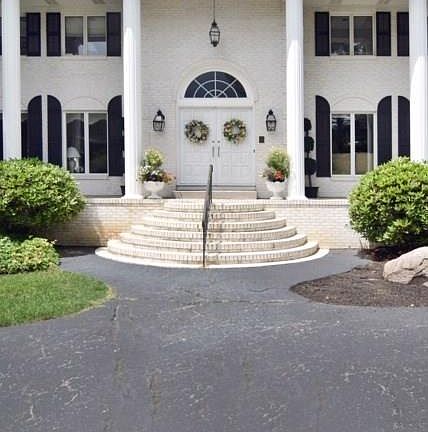 4th image of 20 Sylvia Ln