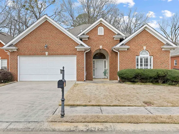 4621 Highgrove Dr, Bessemer, AL 35022