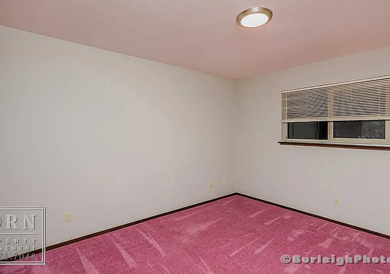 78 Alcatraz Ave — Photo 9