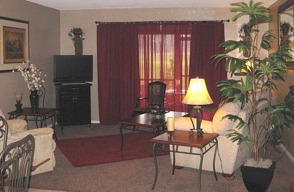 5th image of 2752 Demaret Dr
