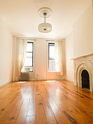 Rented by Level Group