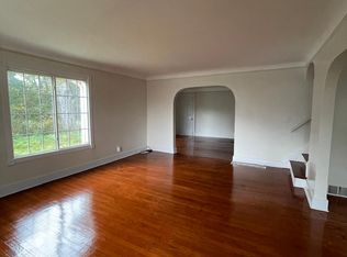 3524 S Haggerty Rd, Canton, MI 48188