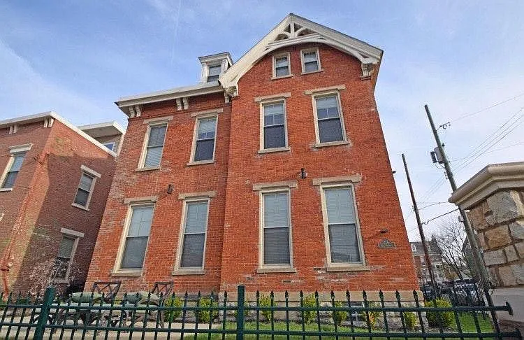 226 E Rochelle St #1 — Photo 19