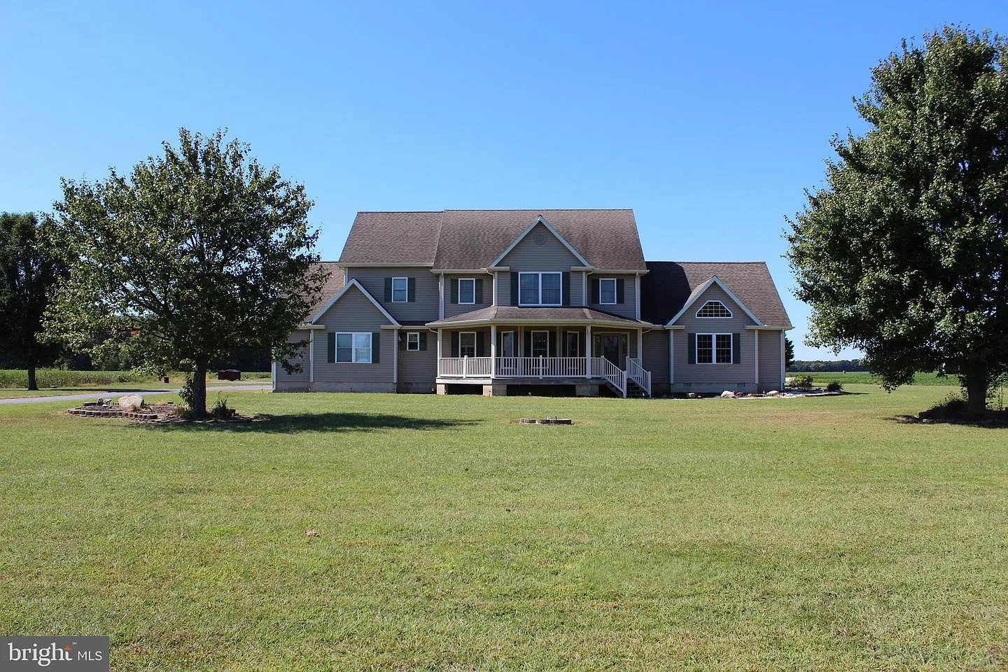1201 Cedar Hall Rd photo 1