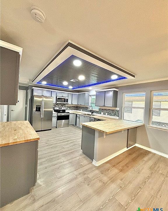 1st image of 710 W Madison Ave