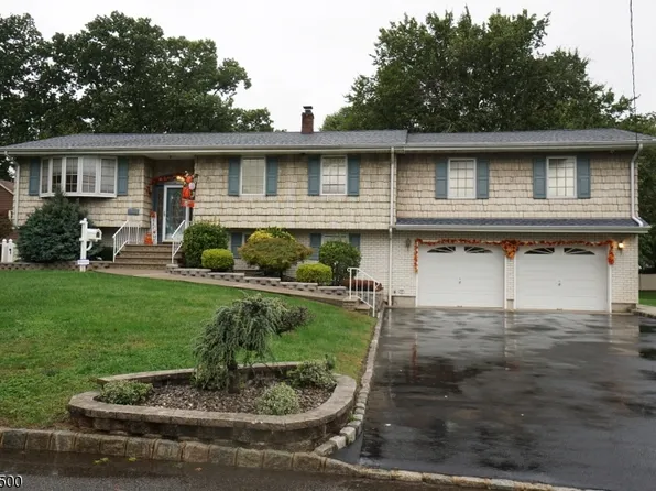 160 Riverside Dr, Clark Twp., NJ 07066
