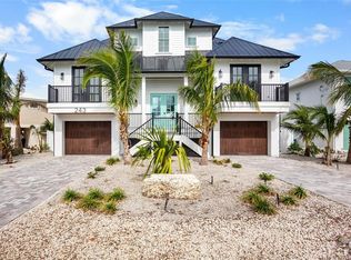 243 S Harbor Dr, Holmes Beach, FL 34217