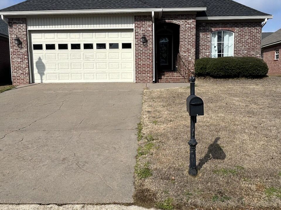 1st image of 399 N Point Dr