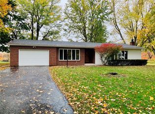 13046 W County House Rd, Albion, NY 14411