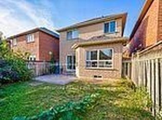 9 Catherina St, Markham, ON L6C2G1