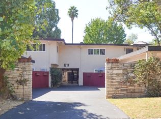 1717 Huntington Dr, South Pasadena, CA 91030