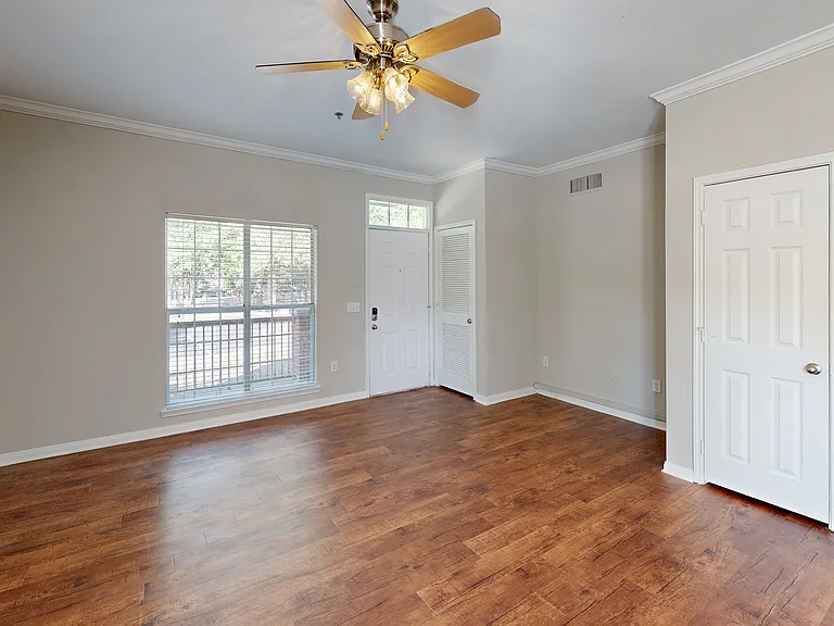 The Carriage Homes at Wyndham — Photo 41
