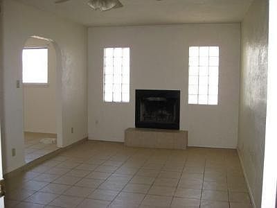 1st image of 4960 Sun Valley Dr
