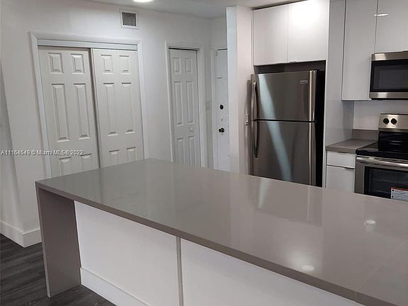 5th image of 6960 NW 186th St APT 2-526