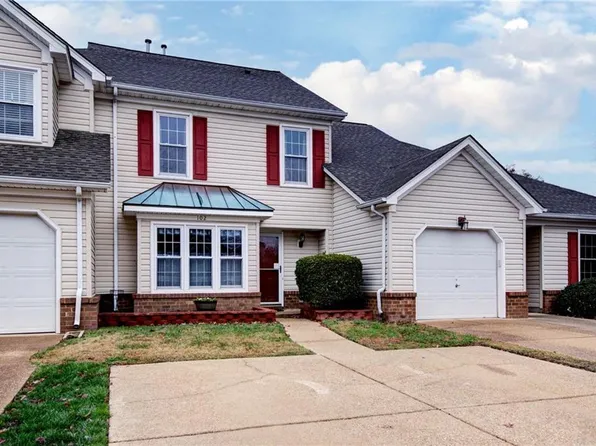 102 Penny Ln, Yorktown, VA 23692