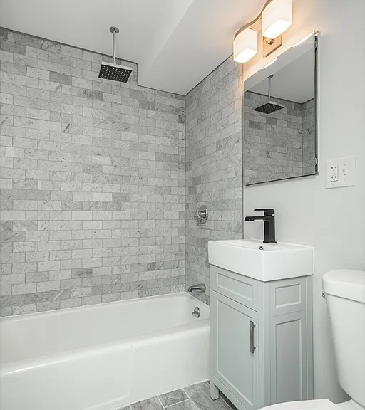 16 Murdock St #2 — Photo 5