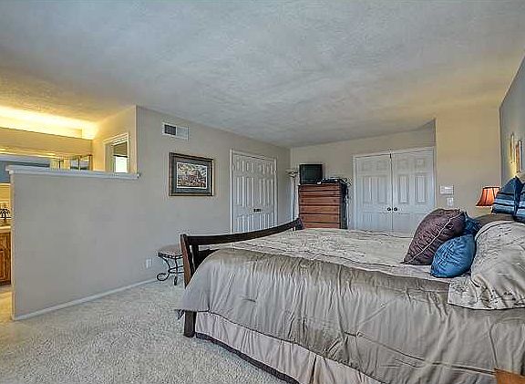 4th image of 11680 Timberlake Dr