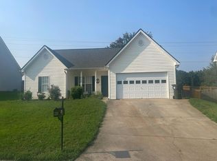 208 Lee Ct, Canton, GA 30115
