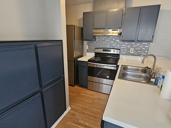 2nd image of 431 Lester Rd