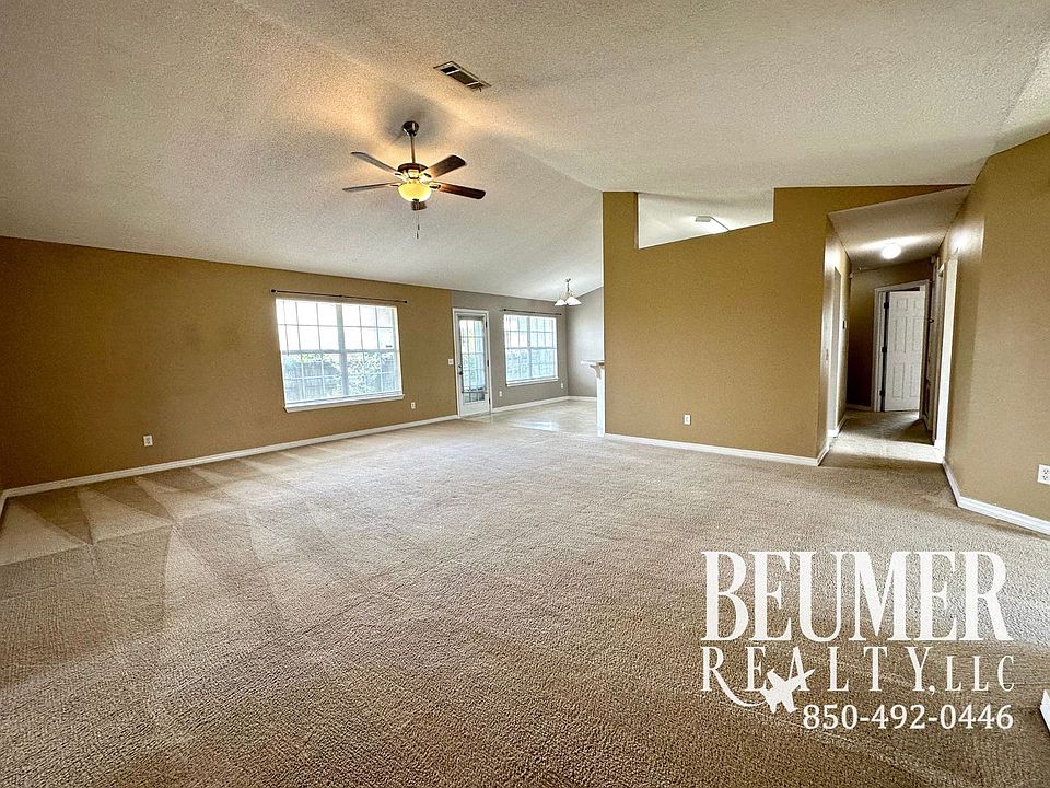 5625 Shelly St, Pensacola, FL 32526 | Zillow