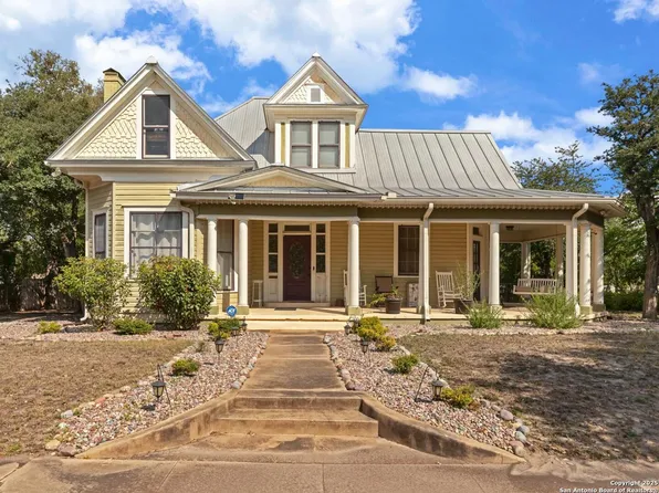 406 Tilden, Kenedy, TX 78119