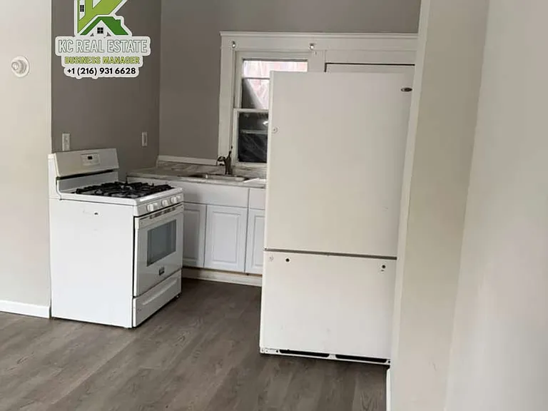 3525 Spokane Ave — Photo 8