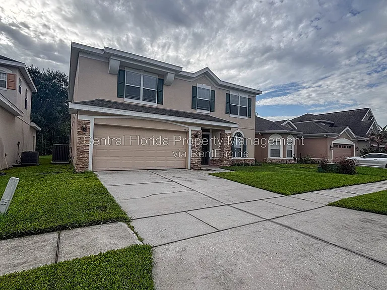 10632 Cypress Trail Dr — Photo 2
