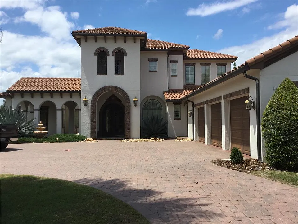 11406 Waterstone Loop Dr