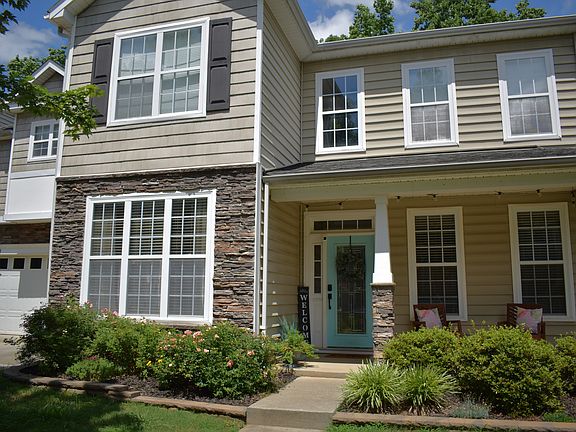 2nd image of 13618 Delstone Dr