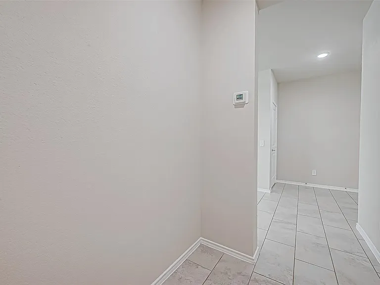 10511 Blankiet Ln — Photo 22