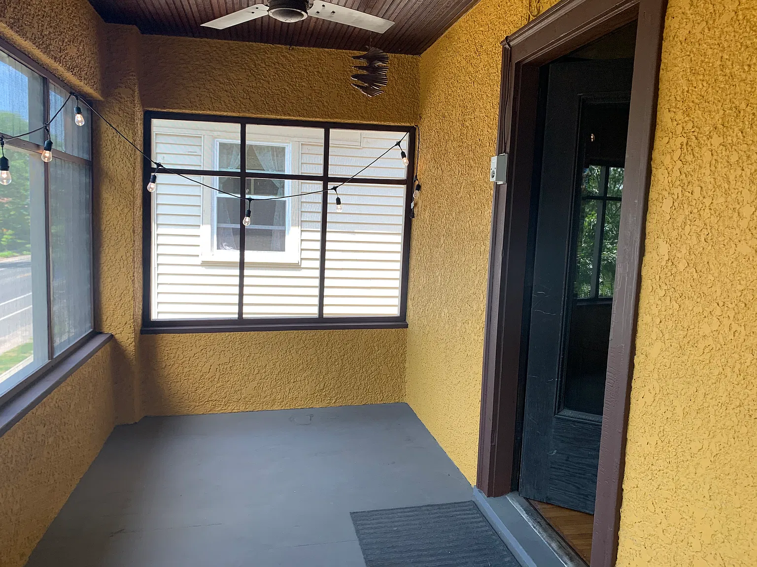 2 bed, 1200 sqft, $1,400 — Photo 3