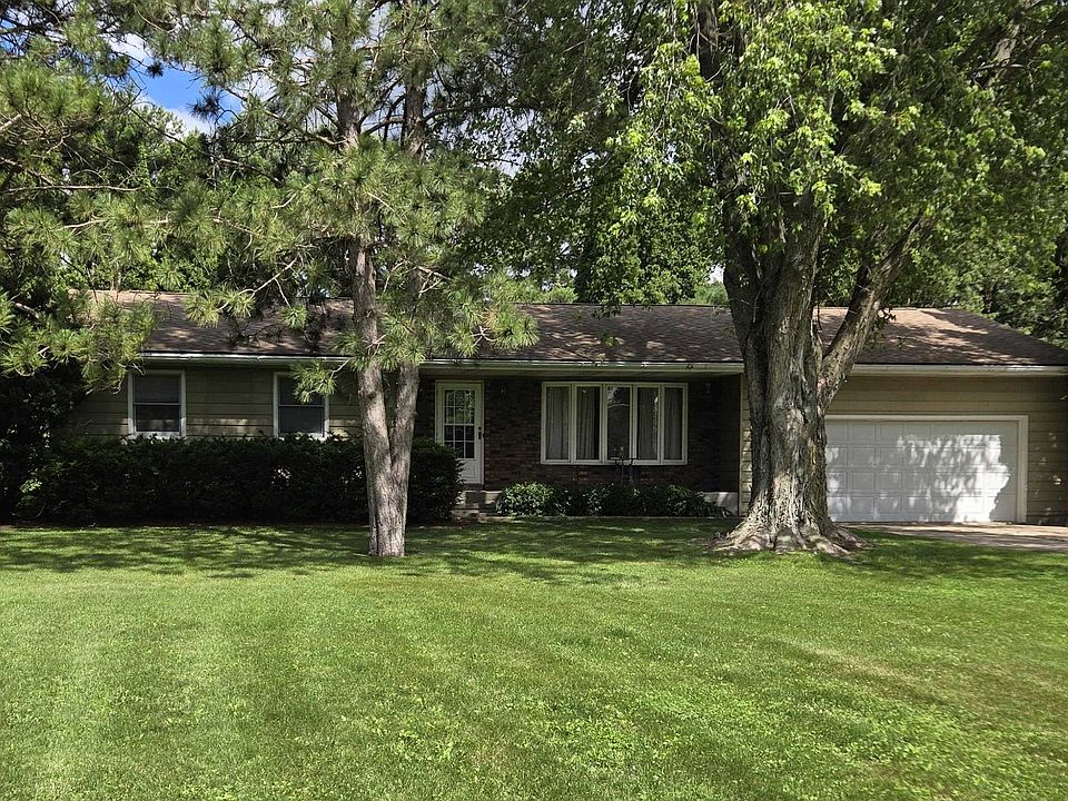 1st image of 6428 S Oakwood Ln