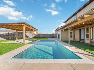 3508 Saxton Green Rd, Pearland, TX 77584