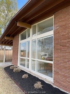 2nd image of 605-607 Mary Lake Dr