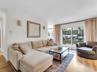 1935 W 1st Ave #102, Vancouver, BC