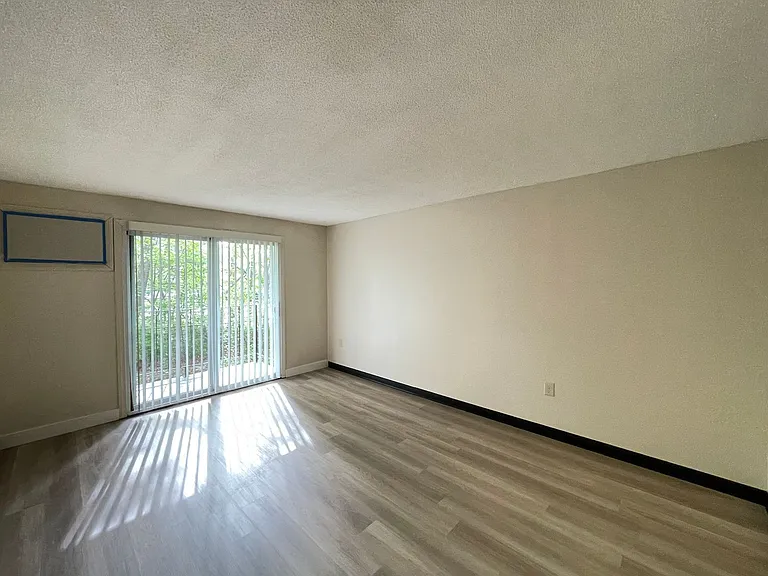 185 Loudon Rd #12 — Photo 8