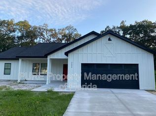 2635 NE 37th Place Rd, Ocala, FL 34479