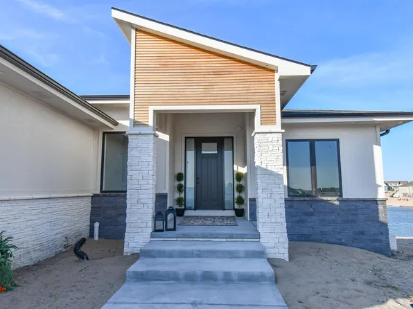 724 Firestone Pointe, Ashland, NE 68003