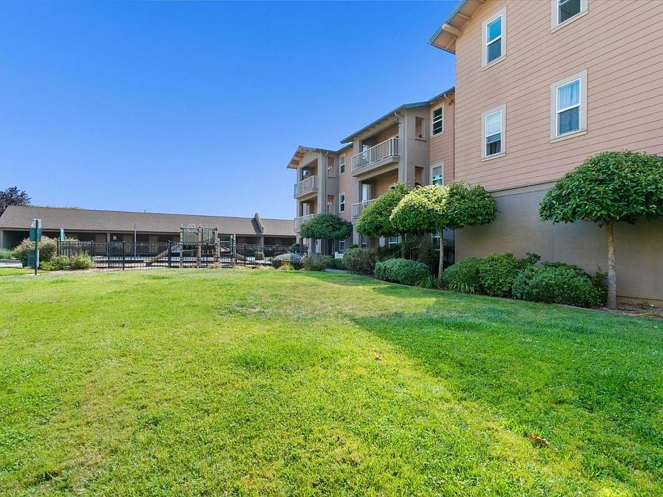 1st image of 237 Pacifica Blvd Unit 102