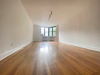 Rented by Lang Realty LLC