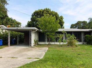 788 San Christopher Dr #1, Dunedin, FL 34698
