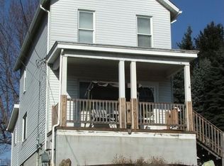 115 Gertrude St, Jeannette, PA 15644