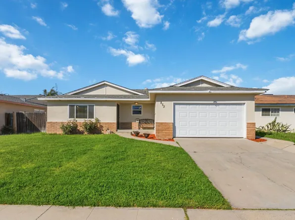 873 W Euclid Ave, Clovis, CA 93612